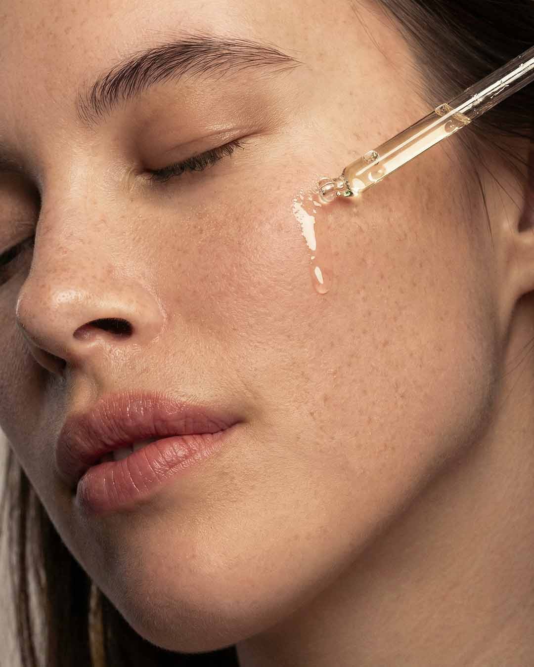 ANTIOXIDANT BOOSTER SERUM